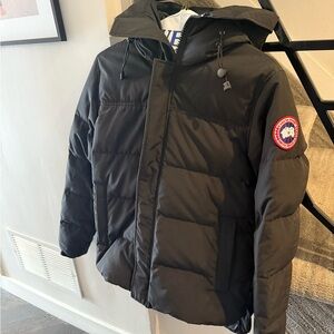 Canada Goose MacMillan Black Parka Jacket, EUC